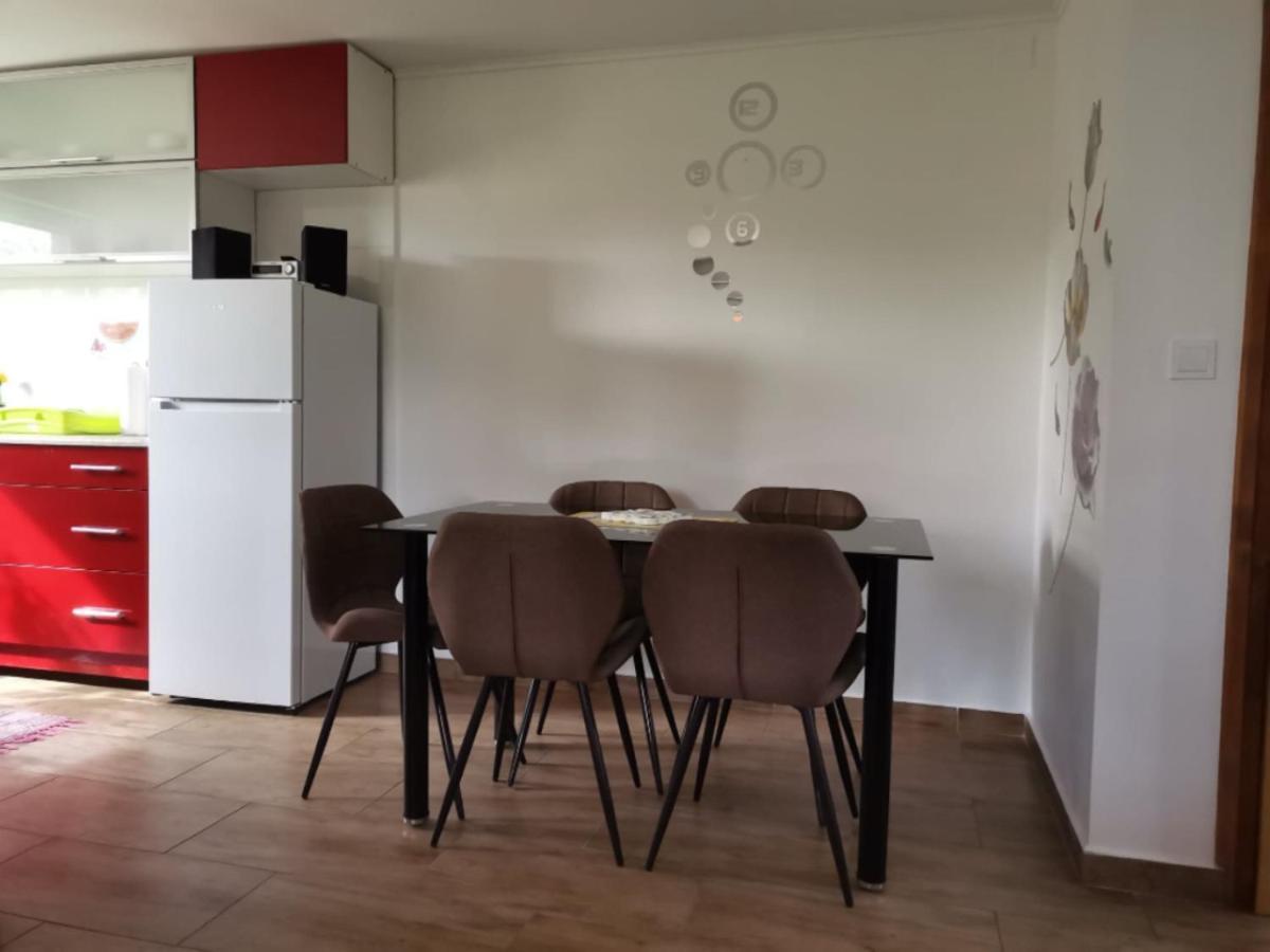 Forrás Vendégház Apartman Tata Kültér fotó