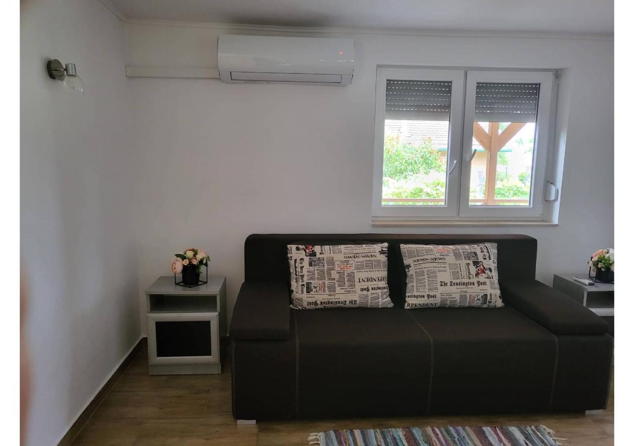 Forrás Vendégház Apartman Tata Kültér fotó