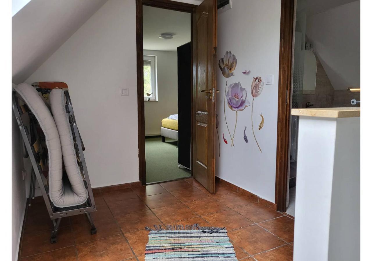 Forrás Vendégház Apartman Tata Kültér fotó
